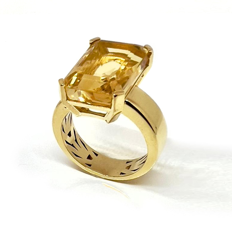 Anillos oro amarillo y citrino